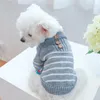 犬のアパレル秋と冬のペットの服猫暖かい2フィート犬用の小さな紳士縞模様のセーター