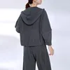 Frauen Zwei Stück Hosen Miyake Plissee Mit Kapuze Tops Frauen 2023 Herbst Winter Koreanische Mode Lose Zeigen Gerade Casual Set