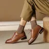 حذاء اللباس 2024 Trend Spring Women Pumps Round Toe Heel chunky Heel غير الرسمي للنساء المتسكعون للسيدات