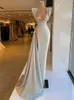 Party Dresses Mermaid Prom Dress V Neck Sleeveless Appliques Sequins Floor Length Satin Side Slit Evening Gowns Plus Size Bridal