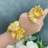 Collana Orecchini Set Gioielli placcati oro italiano 24K Colore Dubai Bracciale da donna di alta qualità Anelli Banchetto Matrimonio