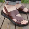 Sandaler Summer Mens Leather Sandal Soft Bekväm lättmock Mockasin Mänskor Beach Vandring Halva tofflor Storlek 38-44