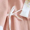 Kobietowa odzież sutowa Japońska Kimono Pajama Kobiety W 100% bawełniana gaza Pajama Zestaw V-dkolad trzy czwarta solidna odzież śpiąca Plus Dwukierunowy zestaw Summer 230421