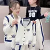 Set di abbigliamento Autunno Inverno Kid Ragazze Maglia da baseball Tuta sportiva Abbigliamento per bambini Ragazza Lettera Cappotto Pantaloni lunghi Set da 2 pezzi 3 13 anni 231120