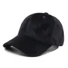 Bollmössor Solid Velvet Men Baseball Cap for Women Sports Casquette Bone Gorros Fashion Pappa Trucker Hats 231120