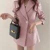 Kurtki damskie swobodny elegancki płaszcz Blazer Women Autumn Notoched Single Button Suits Koreańska wersja Koreańska wersja luźna biurowa kurtka dama top