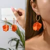 Cuelga la lámpara coreana moda acrílico pétalos de rosa flor cuelga los pendientes para las mujeres tendencia diseño de lujo accesorios de la joyería del banquete de boda