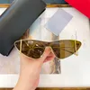 Designer solglasögon för kvinnliga glasögon UV -skydd mode solglasögon bokstav avslappnade glasögon strandresor måste ha mycket bra gåva