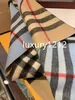 Designer Scarf 100% Cashmere Scarf Winter Women and Men Long Tassel Scarf Headband Fashion Classic Pashmina Plaid Printed Bur Ultra Soft Berry With Box 250x30cm