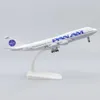 Aircraft Modle Metal Aircraft Model 20cm 1 400 Pan American B747 Metal Replica Alloy Material med landningsutrustning Ornament Barn Toys Gifts 231120