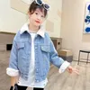 Jackor Fashion Autumn Winter Kids Clothes Baby Girls Casual Denim Jacket Rockar Plus Velvet Thick Outwear Children Tops för 2-12 års ålder