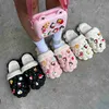 Sandals Women Winter Warm Cotton Bubble Slides com Charms de Natal Garota de Luxúria Bolsa de Designer Slippers Hot 230417