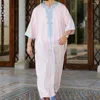 Ethnic Clothing 2023 Summer Male Muslim Jubba Thobe Short Sleeve V Neck Print Shirt Kaftan Pakistan Saudi Arabia Djellaba Islam