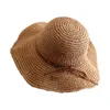 Berets Womens Summer Straw Sun Hat Anti-UV Sunshade Dobrável Cap com Decoração Slim para Viagem Ao Ar Livre Pogal