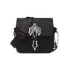 IROGATA T Crossbody Bag Uk Bolsa de moda Londres Bolsa à prova d'água TRAPSTAR BACA DE LUZUGHOR DE LUZUGA BACA MESMAGENTE MESMAGENTE SACA COLLEGE, R20