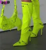 Stivali nuovissimi design di lusso sexy stivali alti al ginocchio da donna stivali a punta sottili tacchi alti stivali invernali scarpe femminili in metallo donna 2022 T231121