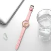 Нарученные часы мода смотрит, женщины цветочные водонепроницаемые Slim Simple для девочек Quartz Sports Clock Relogio Masculino Reloj
