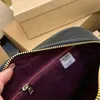 Vender COABAG Bolso de diseñador de lujo de cuero Bolsos de hombro pequeños C Imprimir Crossbody Bolsos de cámara Mujeres Bolso de mano negro Bolsos de monedero suave 4 colores Monedero