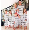 Aile Eşleşen Kıyafetler Noel Aile Eşleştirme Kıyafet Pijamalar Baskı Setleri Yetişkin Çocuk Ev Kıyafetleri Üstler Karikatür Pantolonları Xmas Placow Goodwear 231120