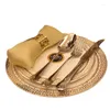 Piatti Set da tavola Posate da tavola in ceramica dorata Servizio di lusso completo