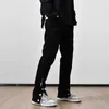 Jeans masculinos y2k homens cor preta hip hop techwear calças masculinas slim fit corredores moda botão zíper casual streetwear para 231120