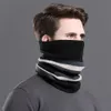 100％純粋なメンズスカーフ、トレンディなサイクリング、屋外耳編みウール暖かさの冷たい保護、男性用の頭と首のカバー
