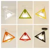 Lampes suspendues E27 fer 5W plafonnier abat-jour couvercles et abat-jour triangle abat-jour en métal (ampoule non incluse)