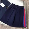 Erkekler Polos Tasarımcı Spor Setleri Marka Çocuk Tişörtleri Şortlu İki Parçalı Setler Yüksek Son Çocuk Yaz Trailsuits Nakış Logosu 2023 Çocuk Giyim Setleri