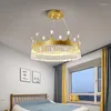 Lampes suspendues Salon nordique Lustre en cristal Chambre à coucher Salle à manger Conception de couronne de lumière LED