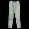 Mäns jeans fläckade män smala solid europeisk stil retro hög midja harajuku punk fitness asymmetrisk stretchig denim streetwear