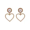 Orecchini a bottone S925 Ago in argento Semplice amore a forma di cuore Coreano Perla alla moda Elegante tendenza femminile 2023
