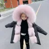 ダウンコートファッション冬の子供フェイクフォックスファーコートキッドボーイズボーイズガールズ服フード付き濃厚な暖かいジャケットアウターパーカースノースーツ231120