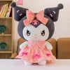 Śliczne różowe sukienki Melody Plush Toys Dolls Schamed Anime Birthday Prezenty domowe sypialnia dekoracja