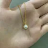 Pendant Necklaces Women's Single Pearl Necklace Light And Luxuriouscompact Designhigh-end Versatile Shell Pendantelegant