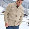 Pulls pour hommes 2023 Automne et hiver Europe Les États-Unis Pull Couleur unie Industrie lourde Twist Cardigan Manteau 231121