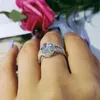 Cluster Rings Solid Desgin Oval Shape Wedding Engagement Luxury Ring Three Rows Zircons for Women Finger Jewelry R4423s