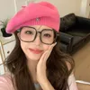 Berets Nette Rose Rot Gestrickte Für Frauen Sommer Und Herbst Ins Dünne Atmungsaktive Koreanische Version Zeigt Gesicht Kleine Knospe Maler hüte
