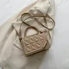 حقائب السهرة العصرية منقوشة المرأة حقيبة الكتف أزياء سلسلة Crossbody العلامة التجارية مصمم حقائب اليد والمحافظ صغيرة رفرف مقبض علوي