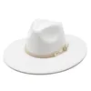 Kadınlar için Büyük Keçe Tasarımcı Şapkası Büyük Fedora Şapkası Erkekler Fedoras Toplu Kadın Adam Panama Caz Kapağı Geniş Kötü Şapkalar Kadın Erkek Kaplar 2024 Sonbahar Kış Toptan 861