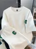 Herrespår Summer Casual Solid Color Fashion Suits For Men Oversize Korean Short-Sleeved T-Shirtshorts Letter Brodery 2st Set 230421