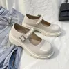 Klänningskor 2023 Pearl Word Buckle Mary Jane Women's Thick Bottom Round Head White Bright Leather British Small Women