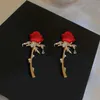 Pins Broches Nouveau rouge Rose fleur vintage broches broche pour femmes alliage strass fleur fête mariage Banquet broche broche saint valentin cadeau Z0421