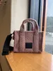 Дизайнерская большая сумка осенне-зимняя плюшевая сумка на плечо Модная женская роскошная сумка для покупок Квадратная сумка розовая сеть красная с рекомендуемой оптовой продажей