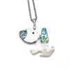 Kedjor naturliga abalonskal halsband hänge tecknad valp form mor av pärla utsökta charm för smycken tillverkning av DIY -tillbehör