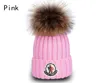 Yeni lüks tasarımcı beanie unisex sonbahar kış beanies örme şapka erkekler ve kadınlar için şapka klasik spor kafatası kapakları bayanlar rahat açık sıcak kapak u-16