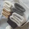 Cinq doigts gants femmes hiver garder au chaud plus cachemire solide élasticité doux doigts complets mitaines gants imitation fourrure de lapin tricoté mignon 231120