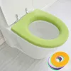 Toiletbrilhoezen 1 stuks Zacht kussen Willekeurige kleuren Cover Wasbaar O-type Warm Closestool Protector Badkamer Decor