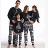 Familjsmatchande kläder God julfamilj Matchande kläder Pyjamas Set Present Dad Mom Kids Baby Sleepwear Red Navy Pants Shirts Rompers Gifts 231121