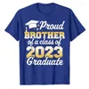 T-shirts pour femmes Fière maman d'une classe 2023 Diplômée Mère Senior Famille T-shirt Drôle Papa Tante Oncle Grand-mère Grand-père Soeur Frère Tee