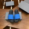 2023 Ny stil Mode Tidal nuvarande tofflor sliders Paris slides sandaler tofflor för män kvinnor Designer unisex beach flip flops